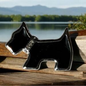 Scotty Dog Pin with Rhinestone Collar